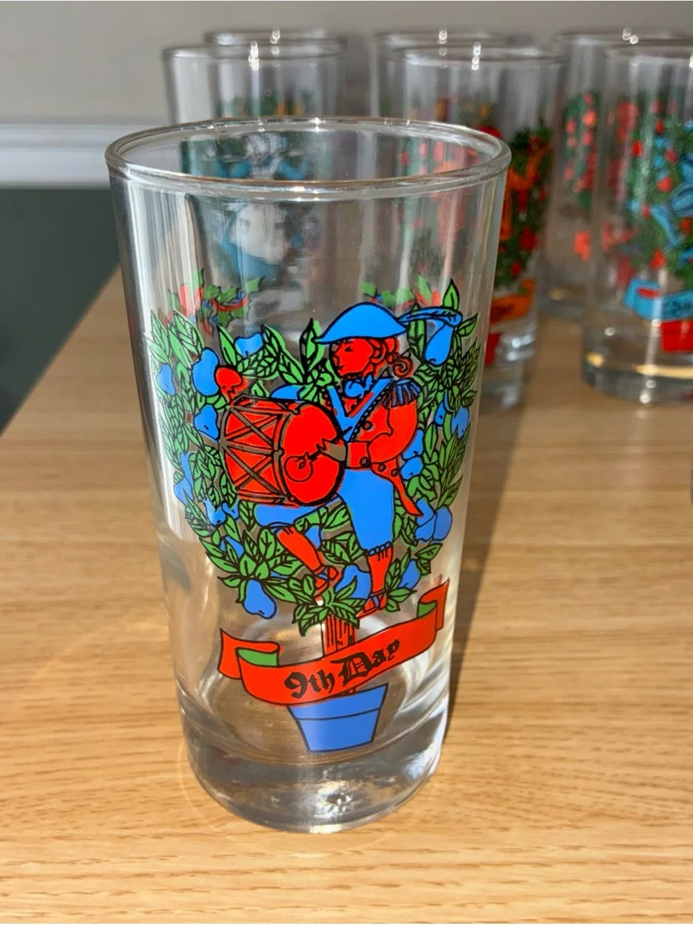 Indiana Glass Colorful Bird and Holiday Wreath Juice Glasses - Multicolor